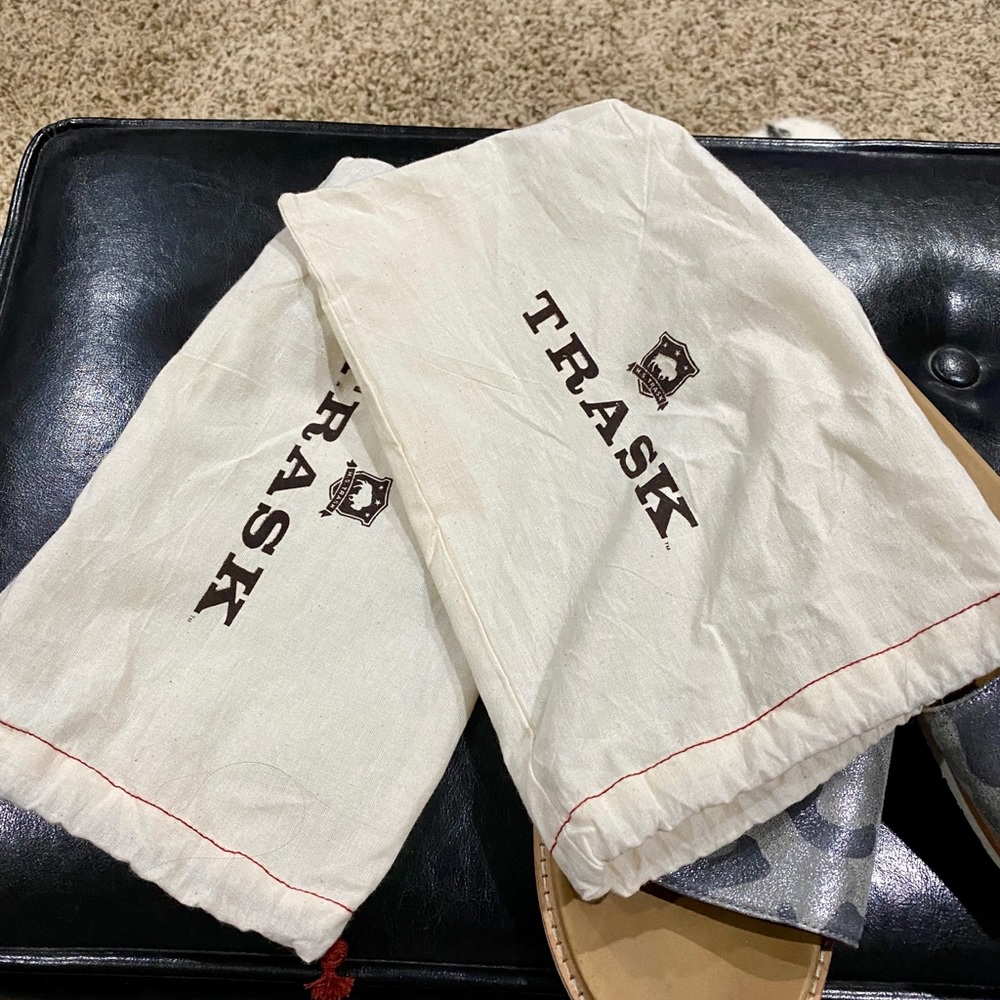 Trask Metallic Sherry Camo Slide, size 11, includes 2 dust bags! - Picture 10 of 12